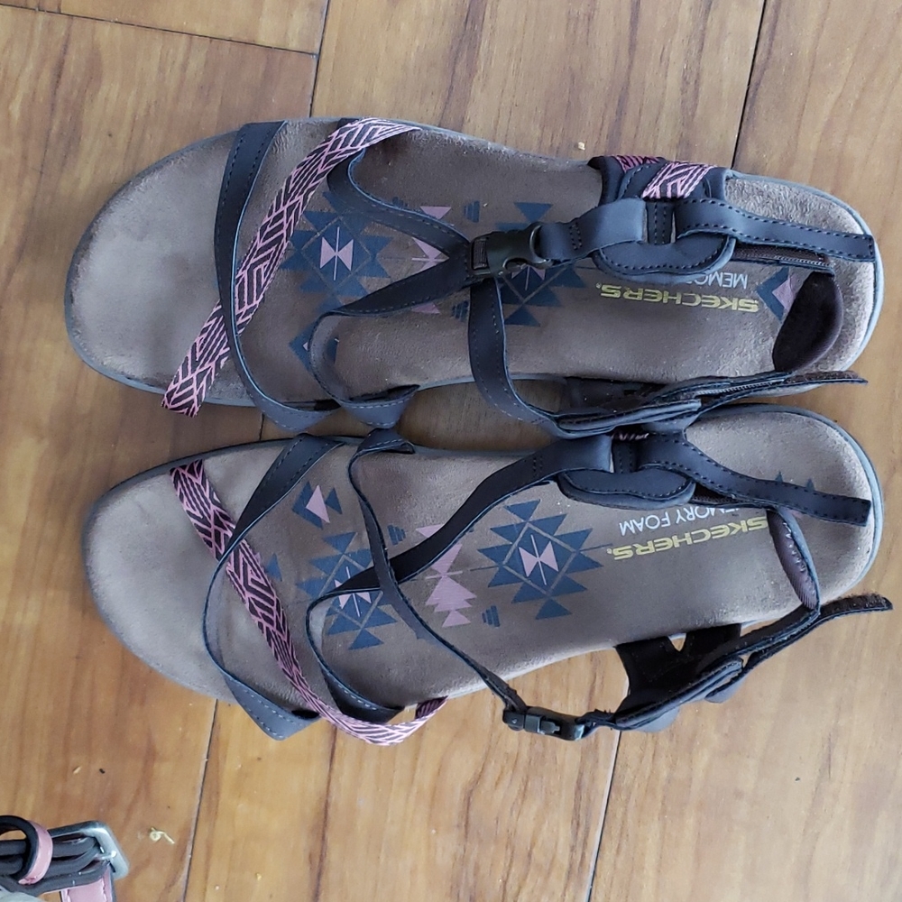 Sketcher sandals